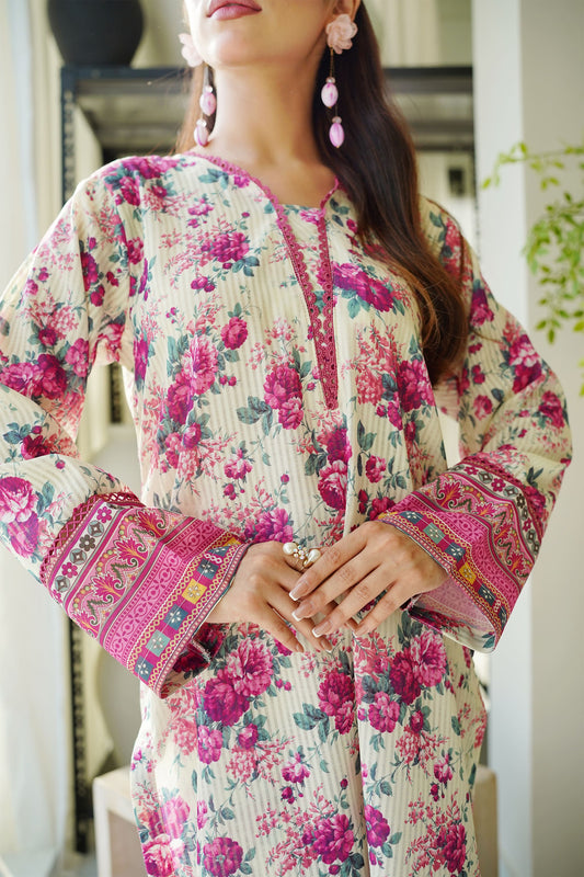 MP-02 DOBBY PREMIA LAWN