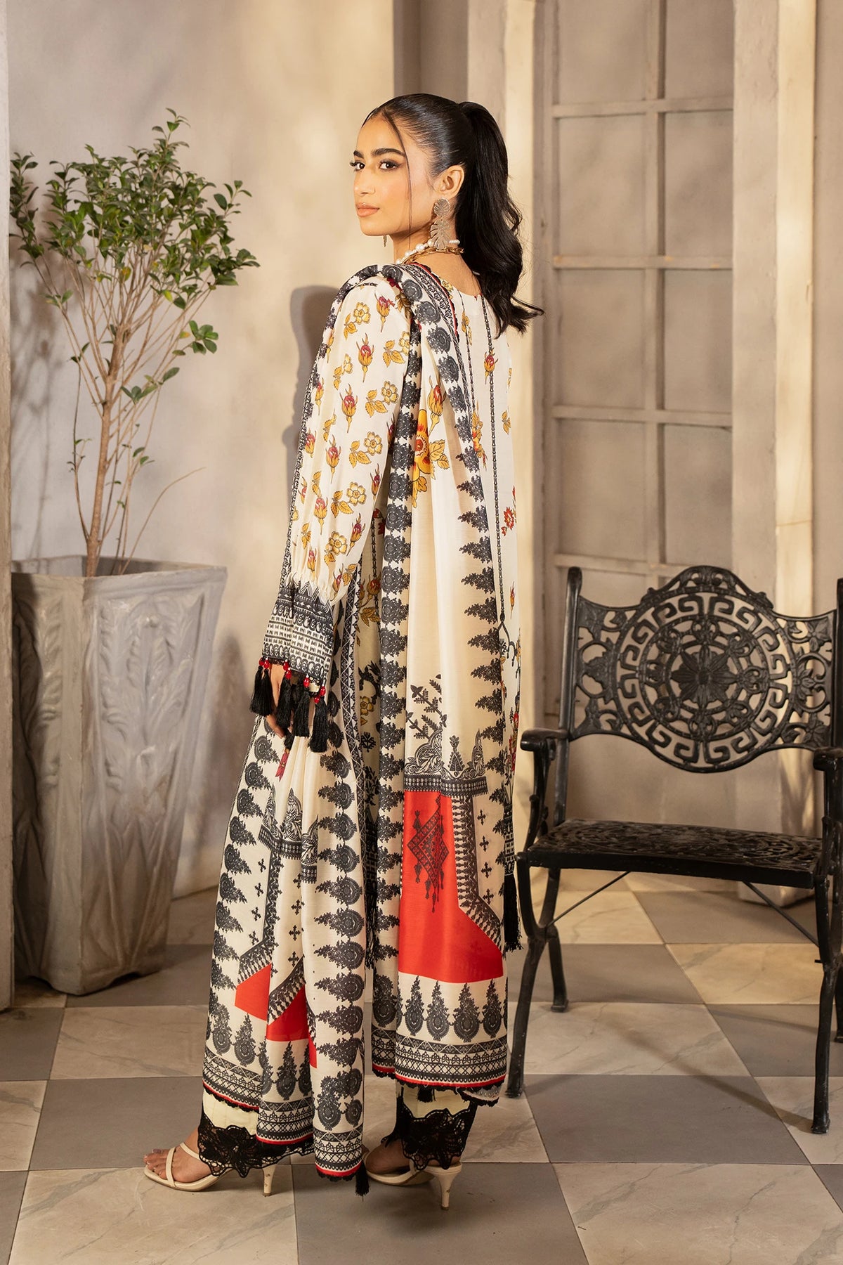 SP-03B Unstitched 3 Pcs Printed Cambric