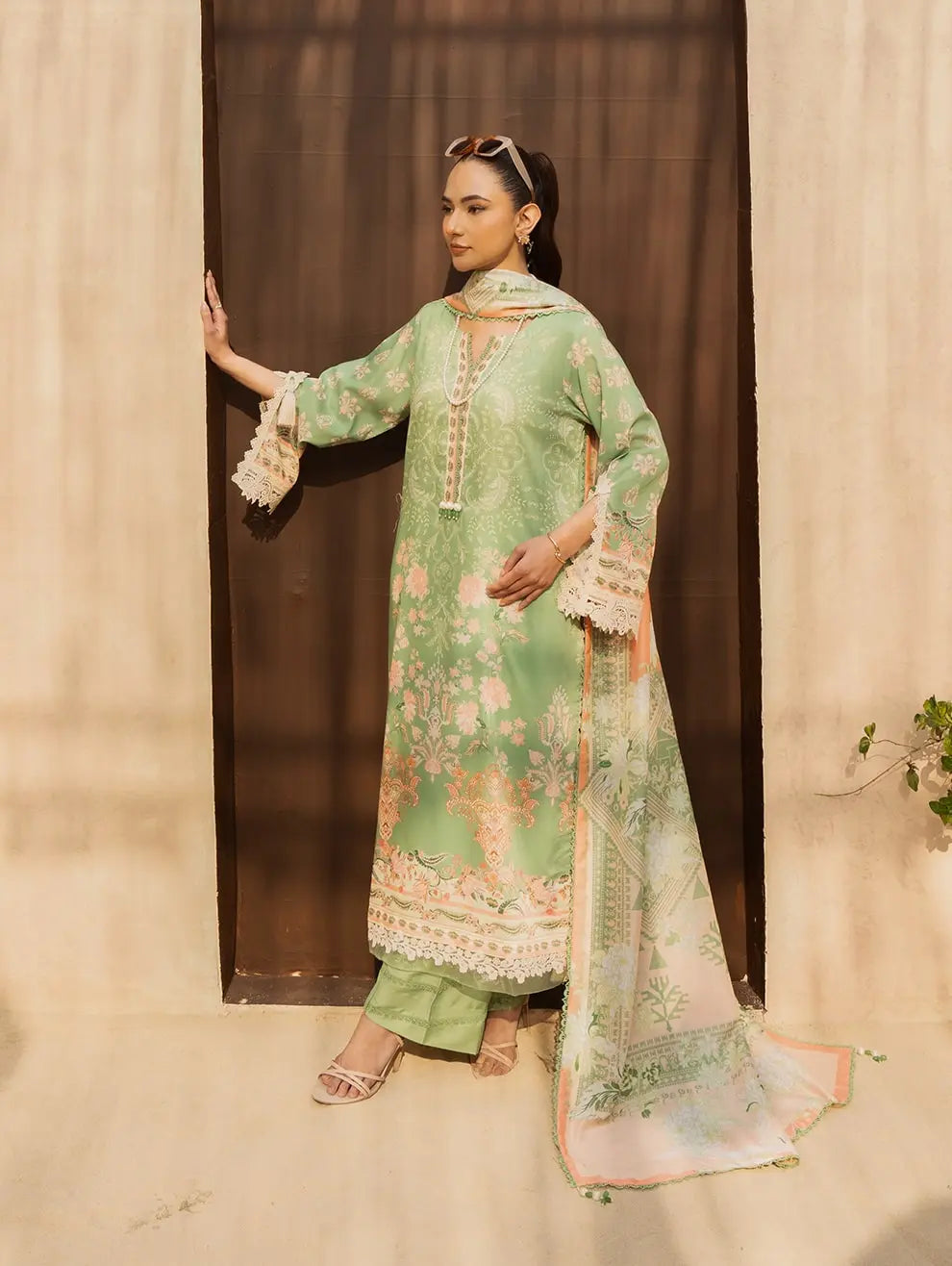 DP-06B Printed Lawn