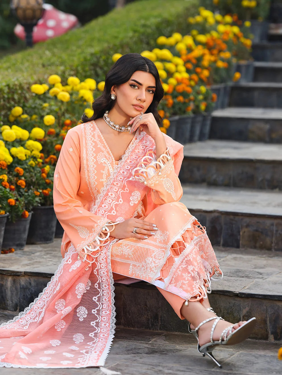 MLL-02  BLUSH GARDENIA