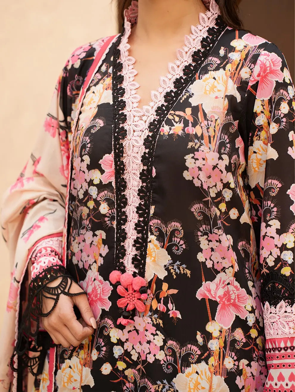 DP-04A  Unstitched 3 Pcs Printed Cambric